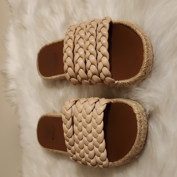 Beast Taupe tan Braided slip on Sandals. Size 7 - Picture 1 of 9